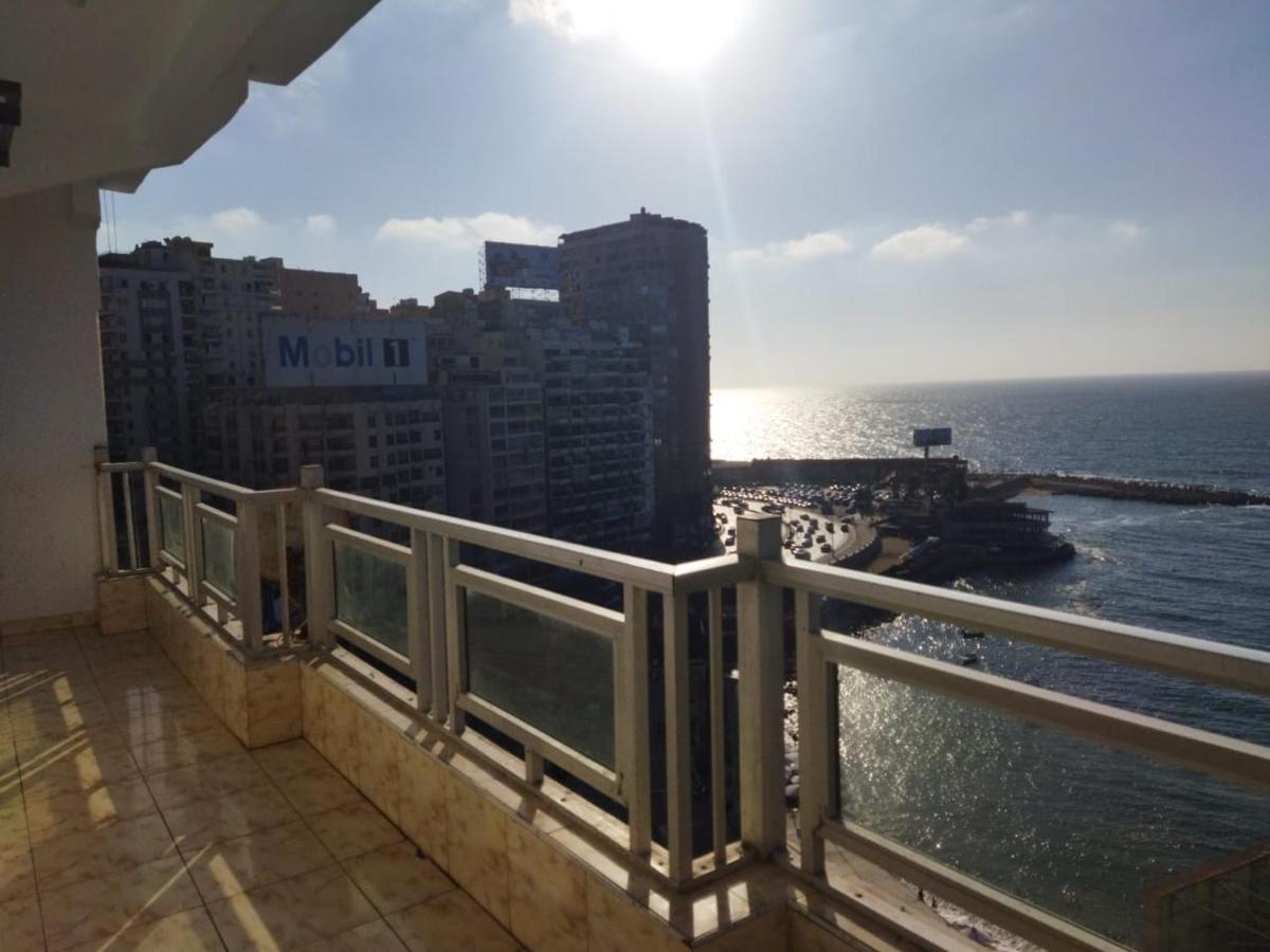 Gleem Seaview Apartmán